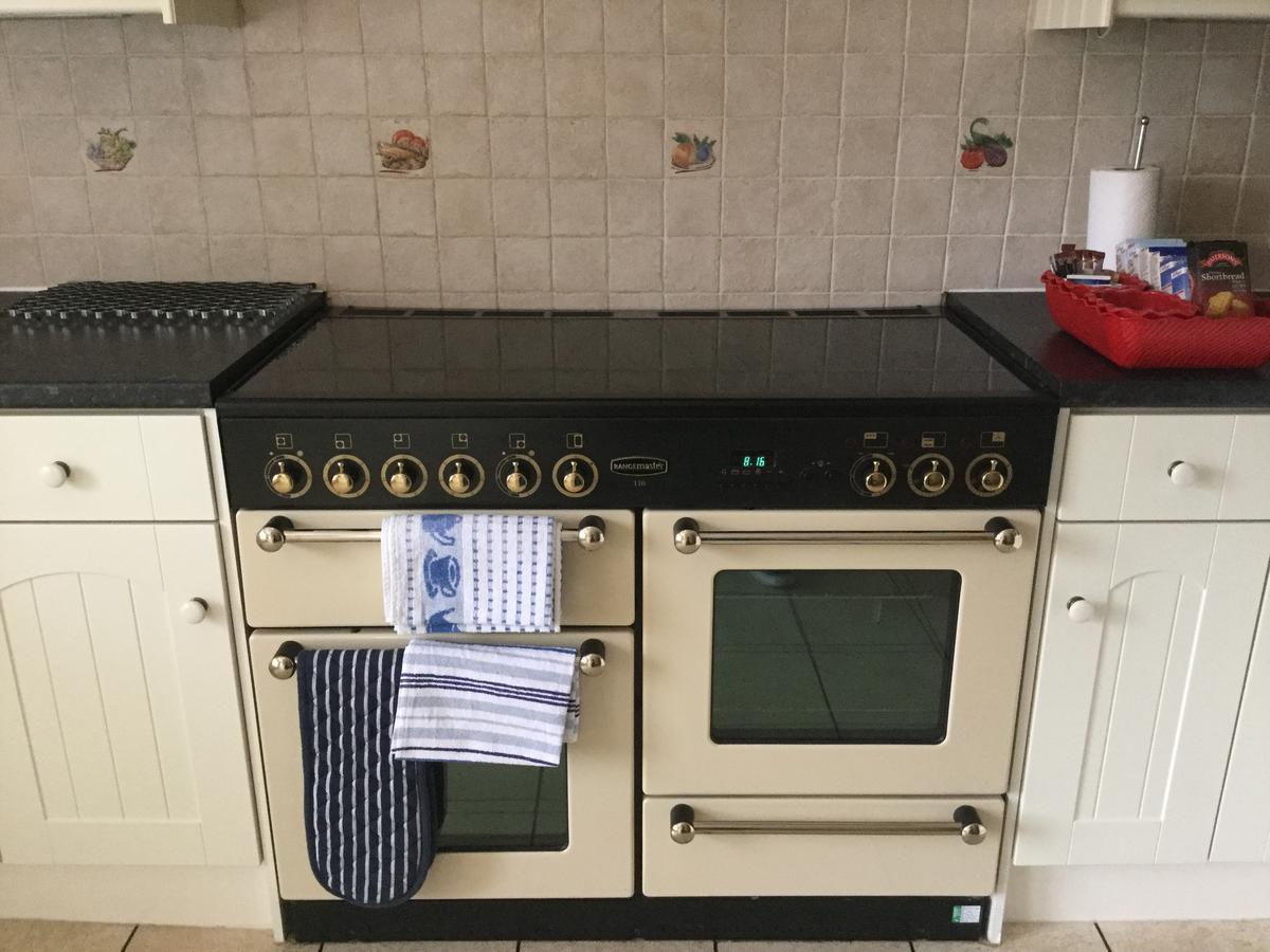 New Cottage 3 Bedroom Free Parking إينفيرنيس المظهر الخارجي الصورة